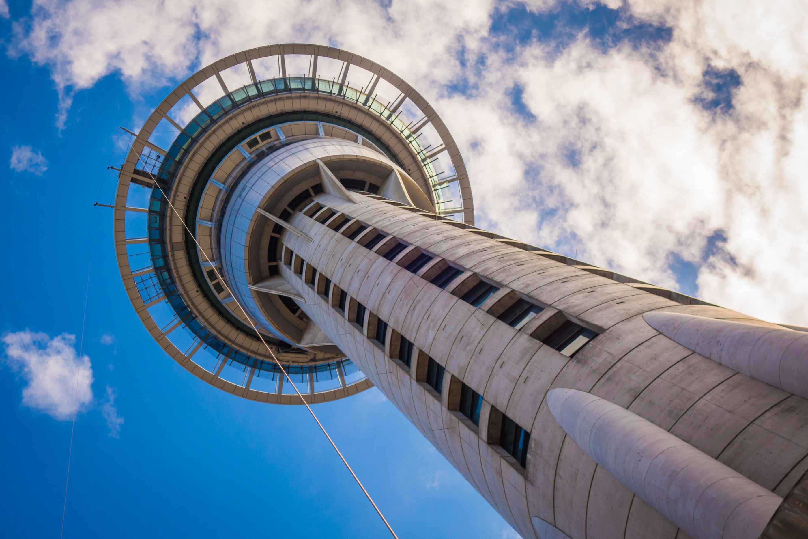 La SkyCity Tower à Auckland, symbole de la ville.