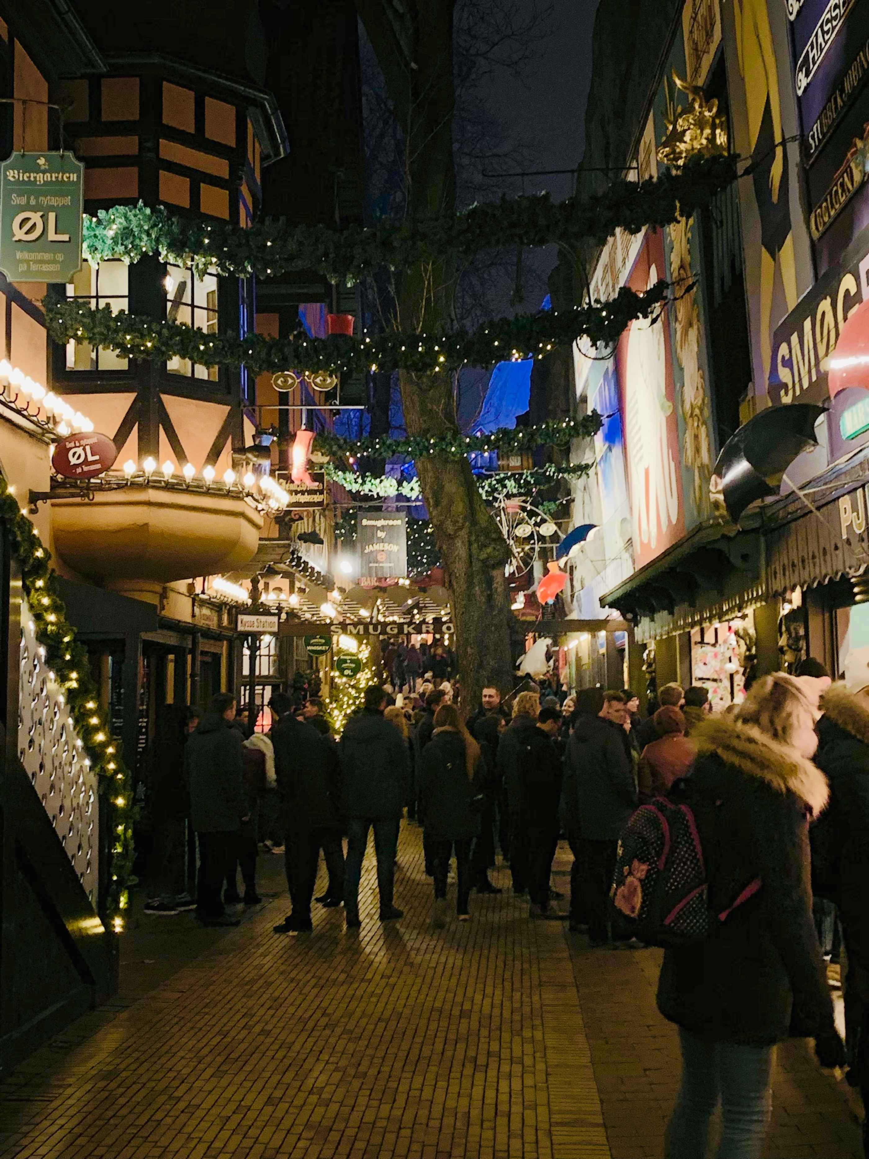 Une ruelle de Copenhague tout droit sortie d'un compte féerique