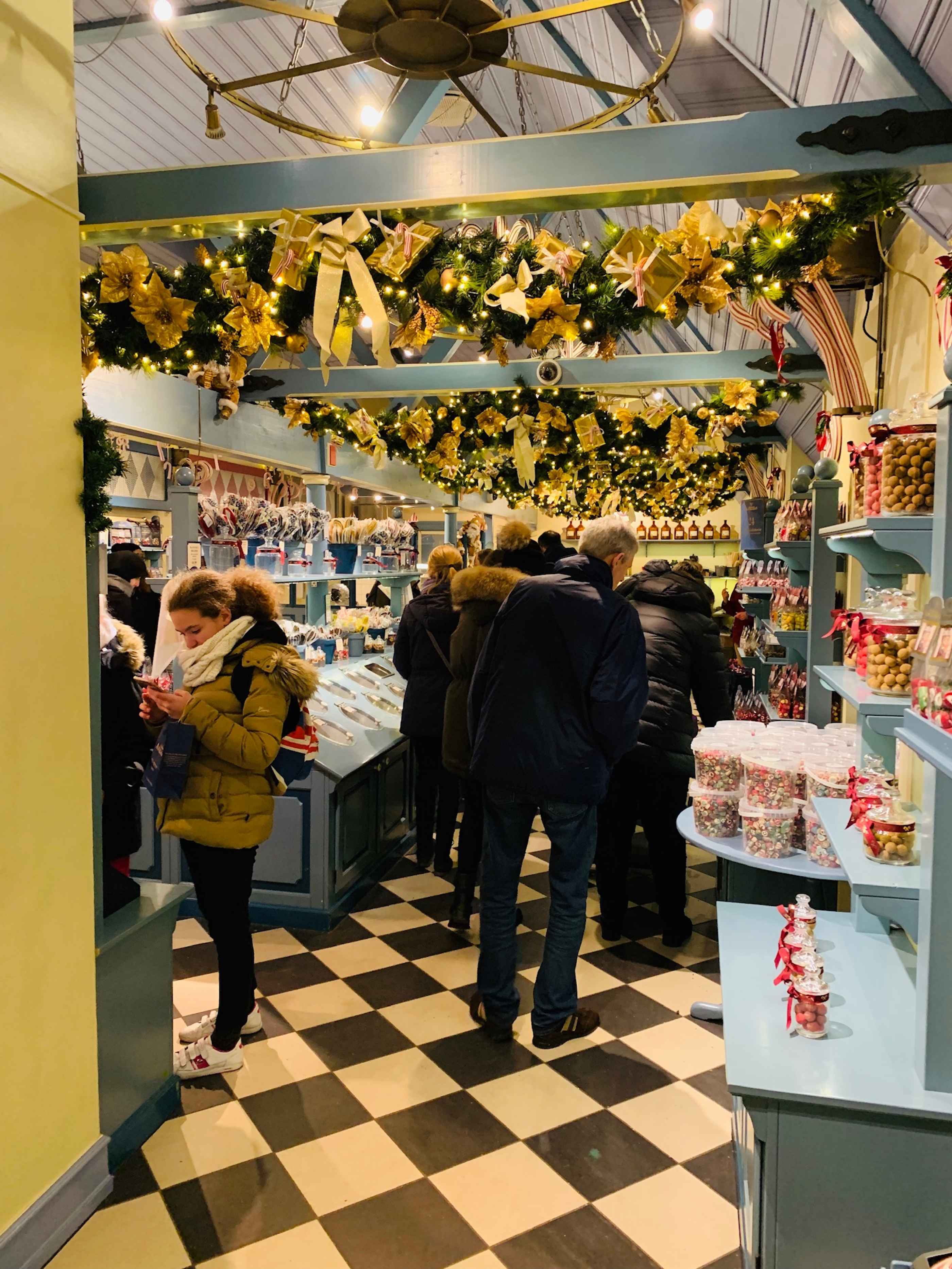 Les jolies boutiques de Noël aux jardins de Tivoli
