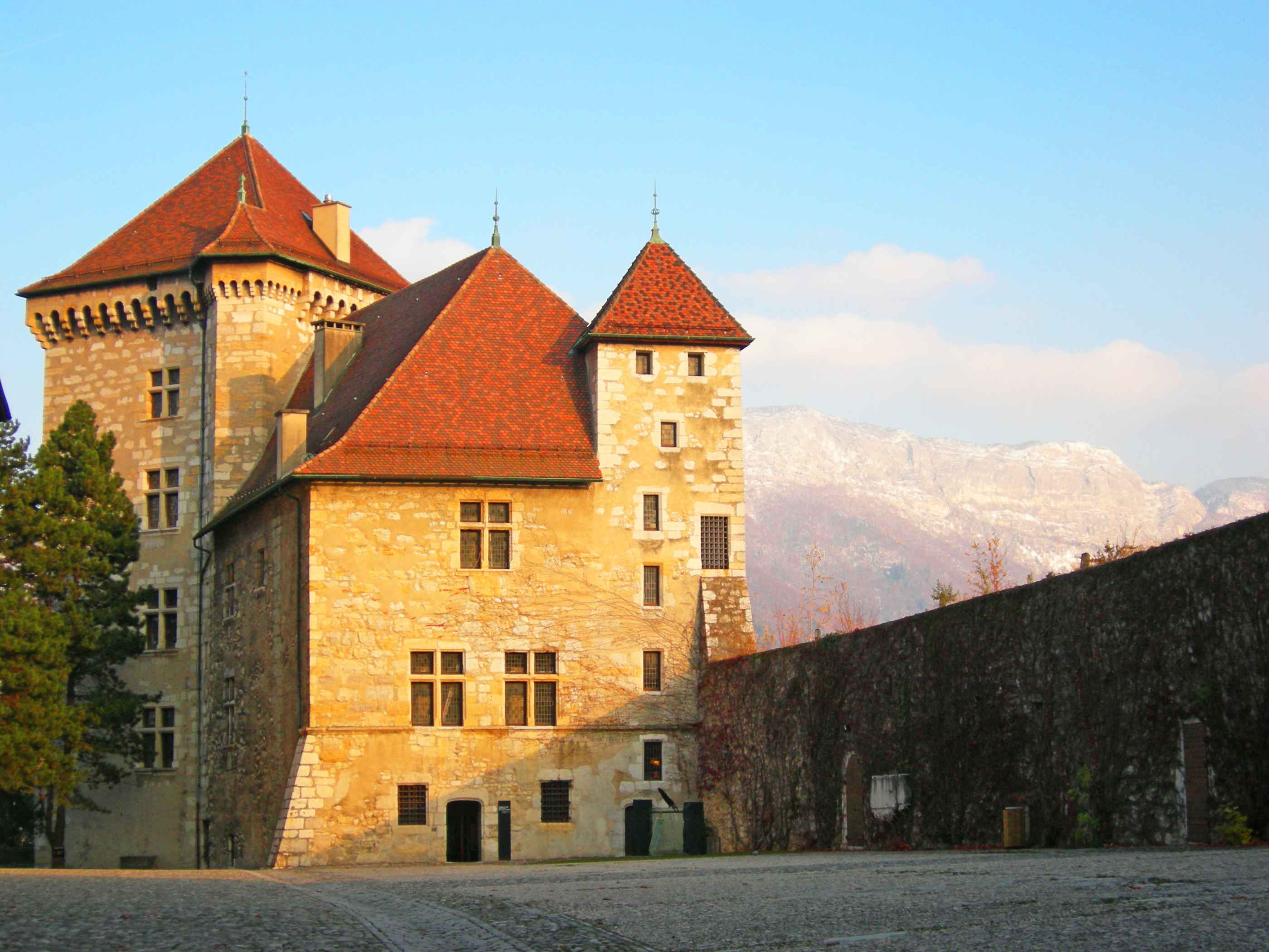 Le château d'Annecy, une étape incontournable d'une visite à Annecy